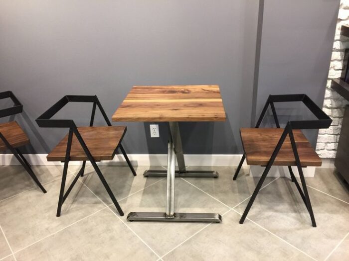 Dining table with 2 chairs