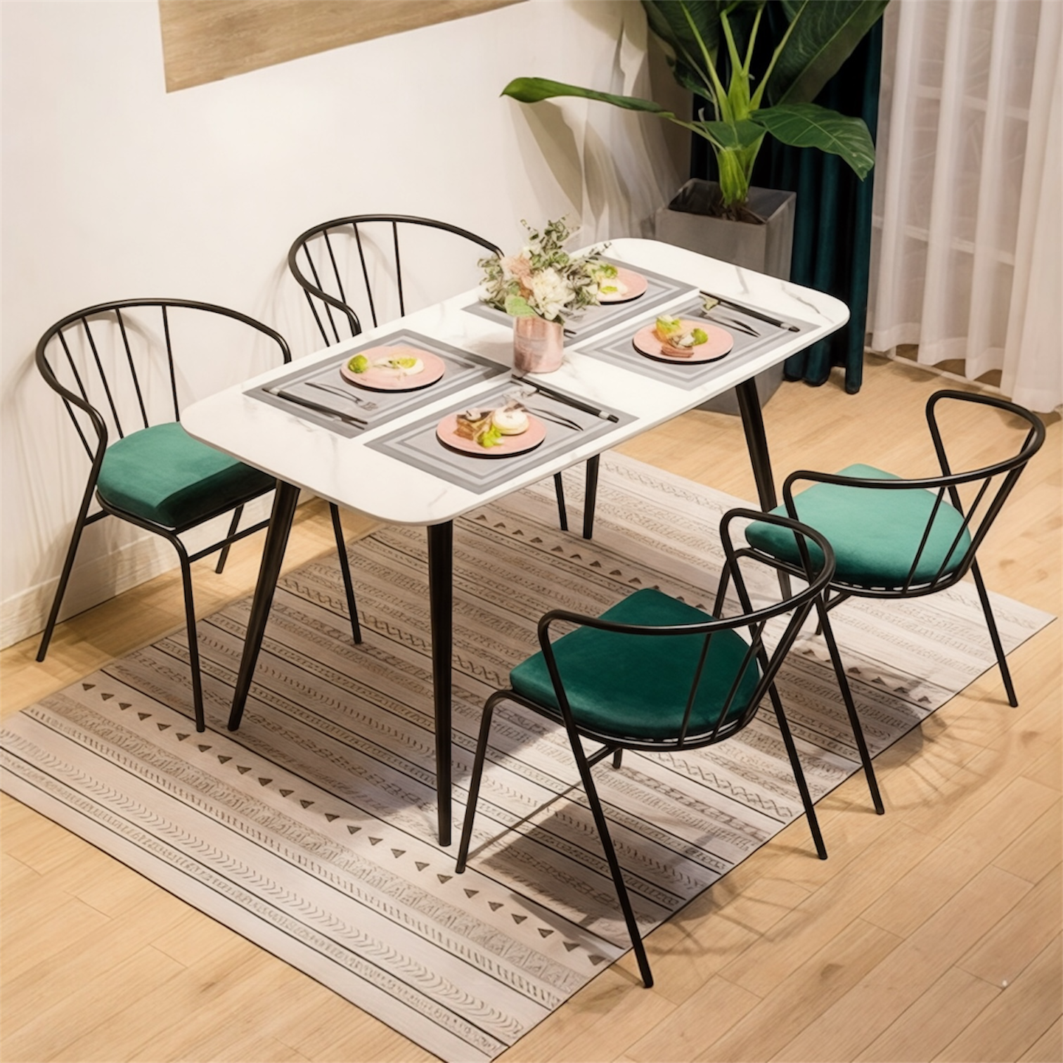 Dining Table And Chairs - الصورة 2