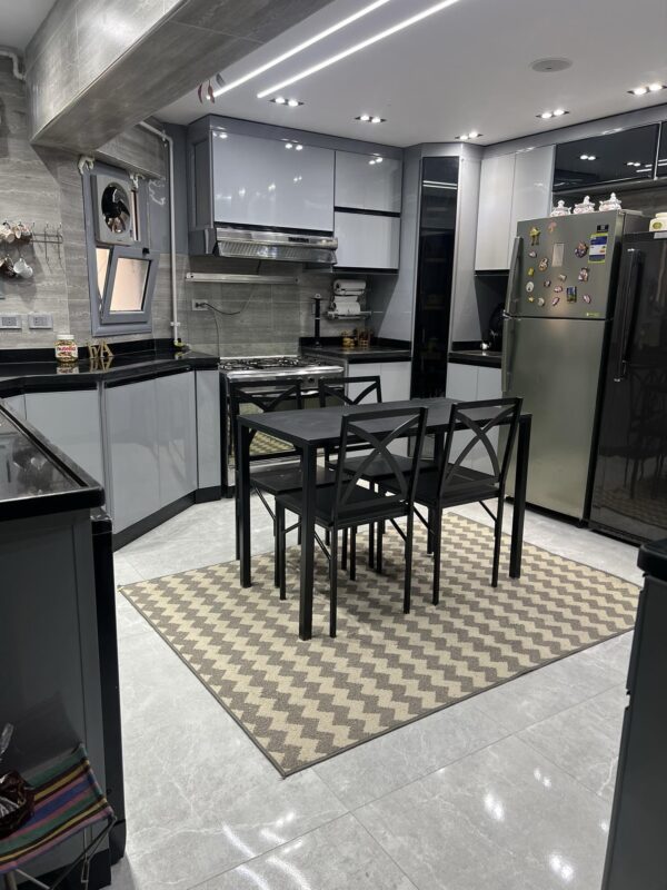 Kitchen Table