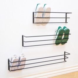 Wall shoe rack
