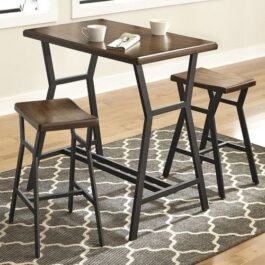 Table + 2 chairs