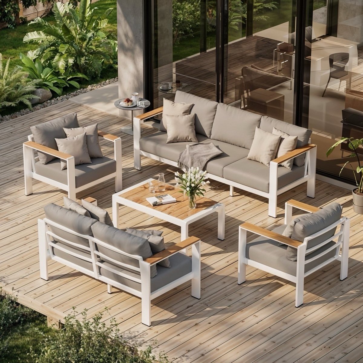 Outdoor furniture set