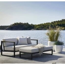 Outdoor furniture set